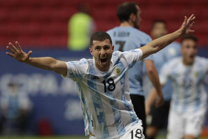 विश्वकप अन्तर्गत छनाेट खेलमा अर्जेन्टिना र उरुग्वे विजयी