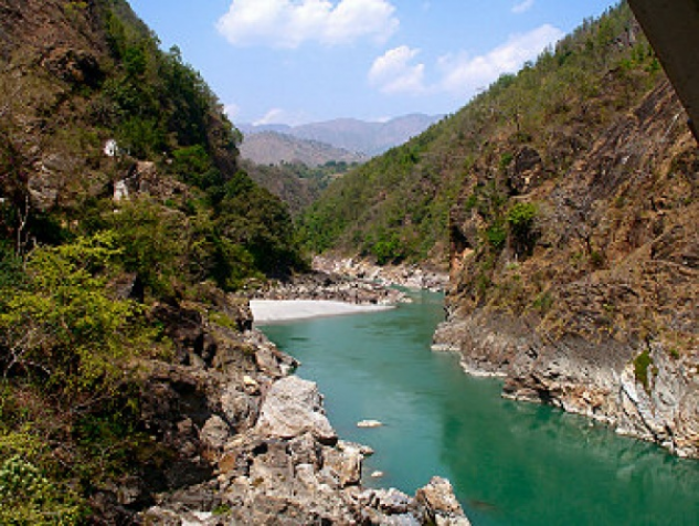 धादिङ र गोरखामा बुढीगण्डकीको मुआब्जा : बोटबिरुवादेखि भाँडा माझ्ने ठाउँकोसम्म तोकियो मूल्य