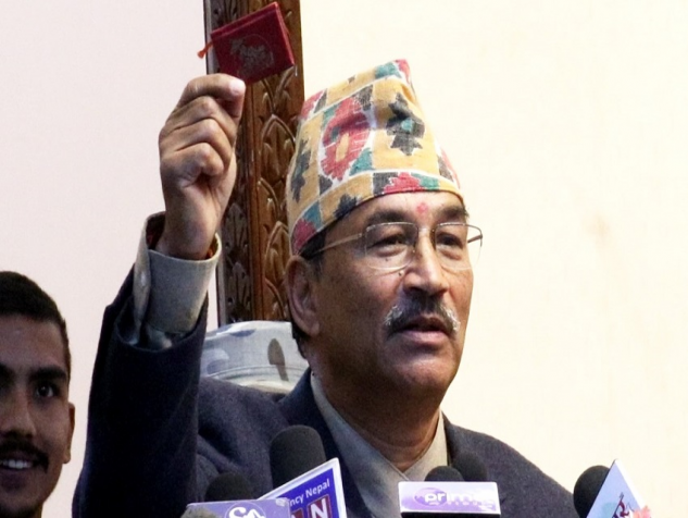 कमल थापा भन्छन्– देउवा र ओलीबीच छान्नुपर्दा जनताले ओलीलाई नै छान्छन्