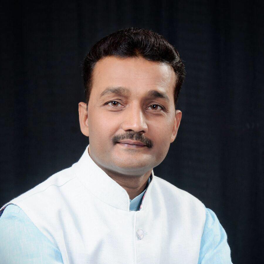 वनमन्त्री यादवको गुनासो–विकास विरोधी मन्त्री आयो भन्छन्