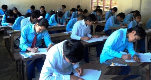 ‘शिक्षा प्रणालीमा अति राजनीतिकरण भयो’