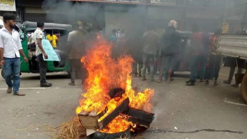 श्रीलंकामा सरकार विरोधी प्रदर्शनमा गोली चल्दा एक जनाको मृत्यु