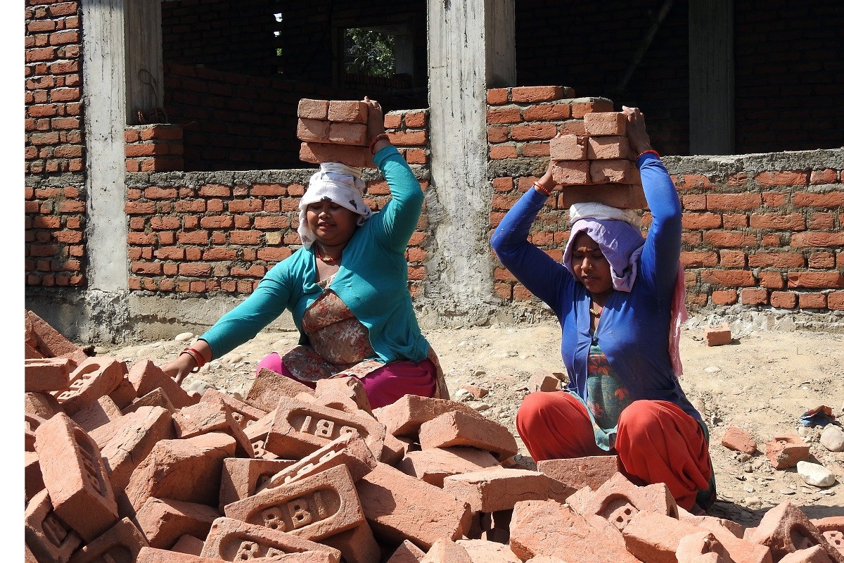 चार वर्षमा २० लाख श्रमिकलाई सामाजिक सुरक्षा कोषमा आबद्ध गराइने