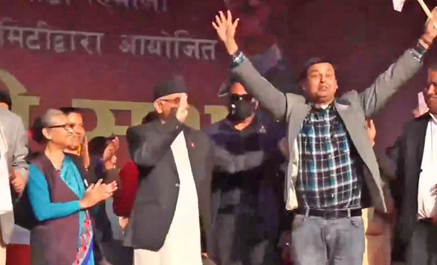 भाइरलम्यान पुण्य गौतम नेकपा एमालेमा प्रबेश, ओलीले गरे स्वागत