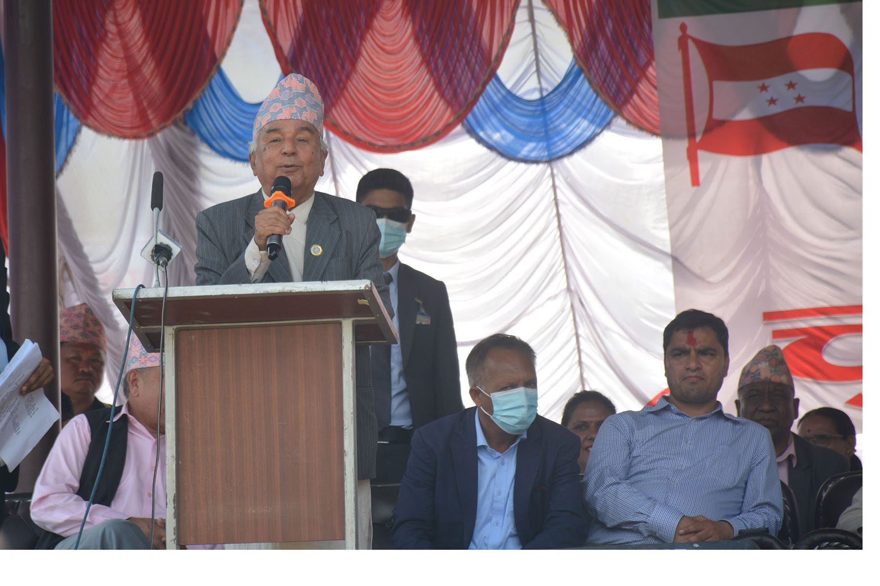 संविधान जोगाउन अहिलेको गठबन्धन : पौडेल