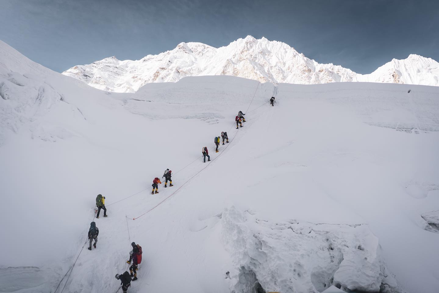 कामी रीताद्वारा २६ औं पटक सगरमाथाको सफल आरोहण