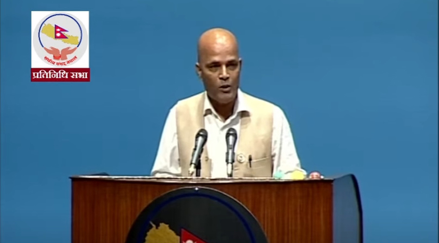 कांग्रेस नेता अमरेशकुमार सिंहमाथि अनुशासनको कारबाही