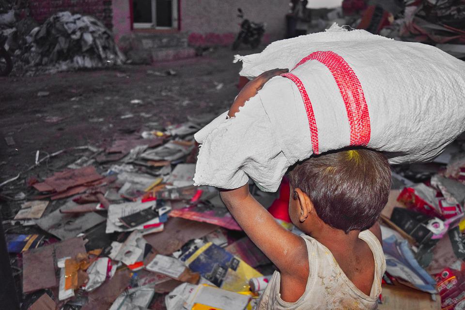 सम्बन्धविच्छेदले बढ्दैछ ‘बालश्रम’