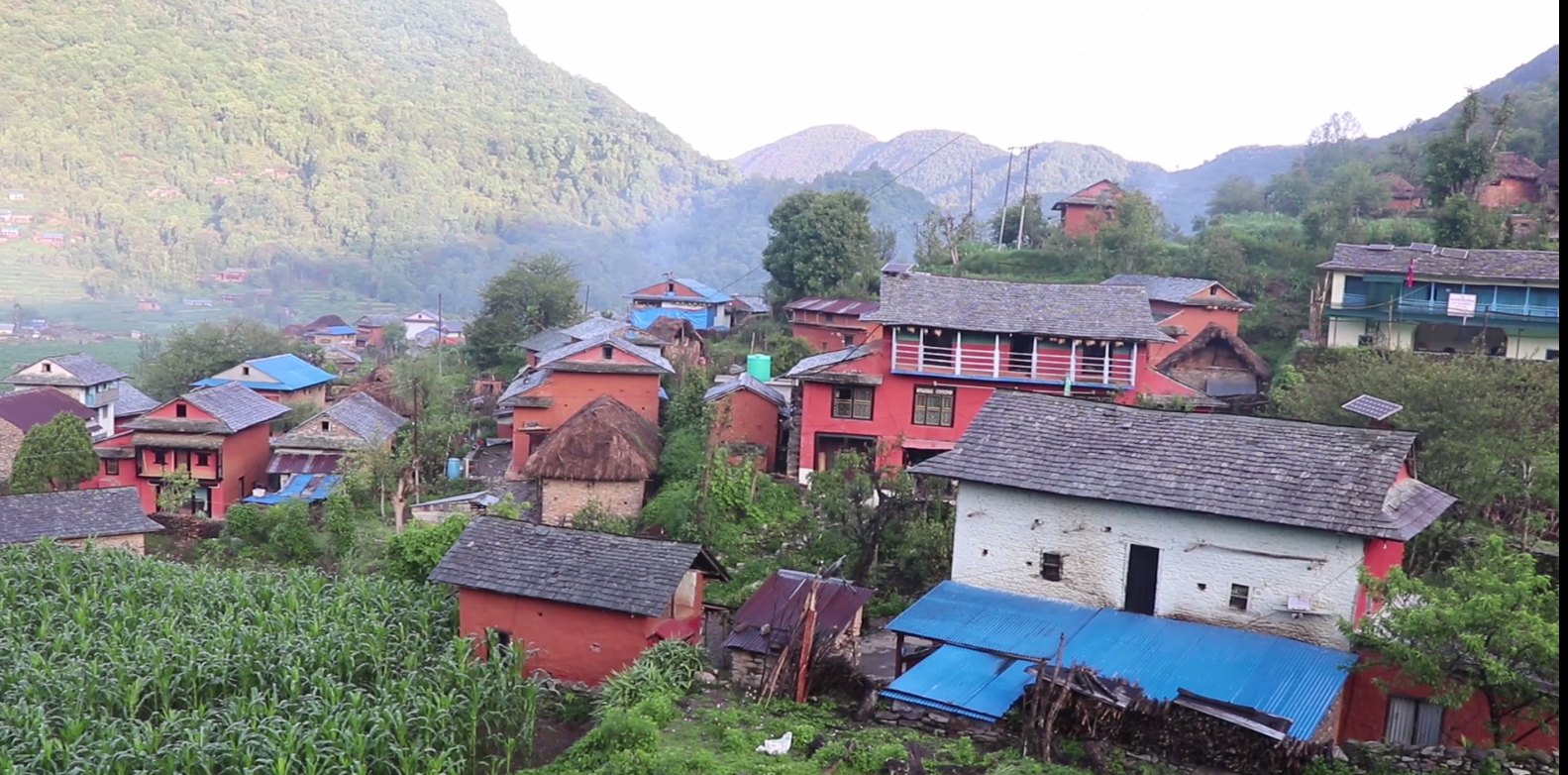 पर्यटकको रोजाइमा गुल्मीको भार्से गाउँ (तस्वीरहरु)