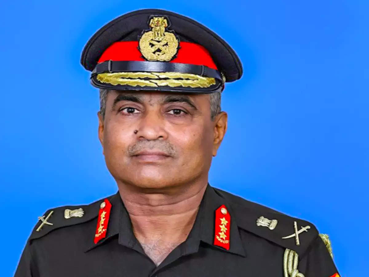 भारतीय सेनाध्यक्षको भ्रमणः सैनिकबीच अद्भूत सम्बन्ध