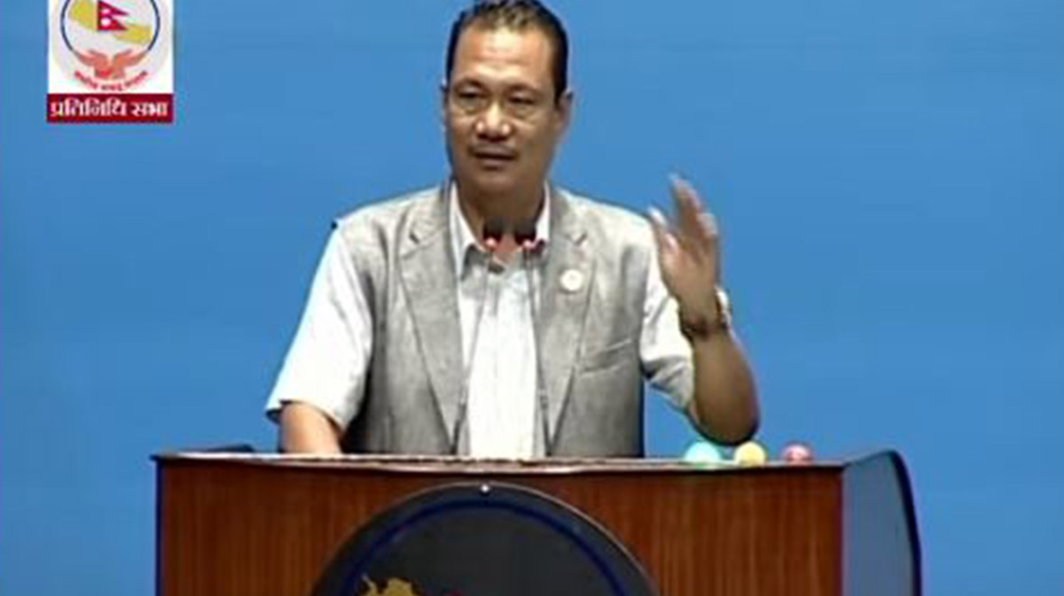 संसदमा मोदीको प्रश्न : भारतबाट दुईपल्ट मूल्य घटेर आउँदा पनि किन घटेन पेट्रोलको मूल्य ?