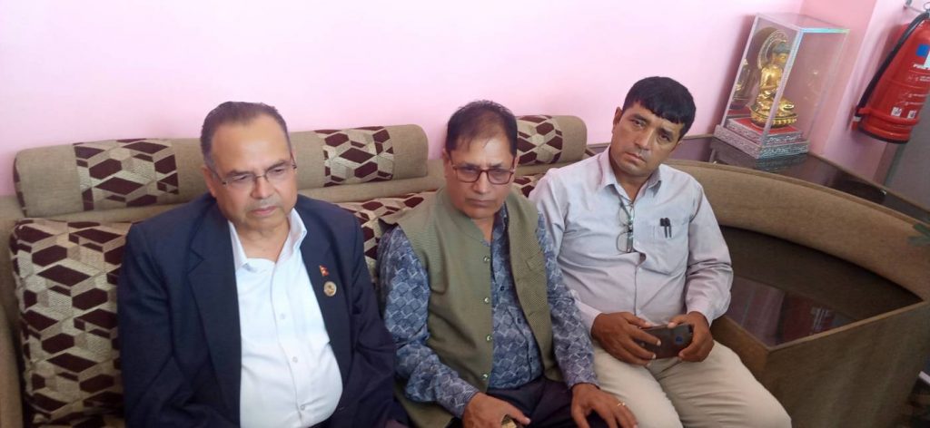 समाजवादी रुपान्तरणका लागी कम्युनिष्ट एकता हुनुपर्छ : खनाल