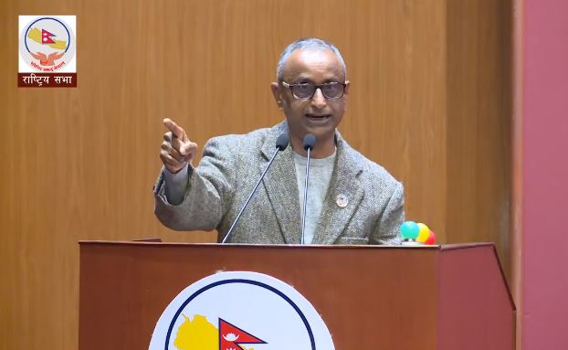 सरकारले राम्रो काम गर्दा पनि एमालेले साथ दिएन : सांसद देव