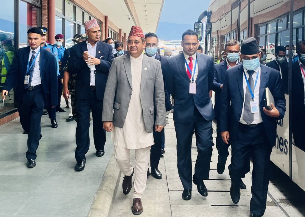 पर्यटनमन्त्री श्रेष्ठद्वारा त्रिभुवन अन्तर्राष्ट्रिय विमानस्थलको अनुगमन