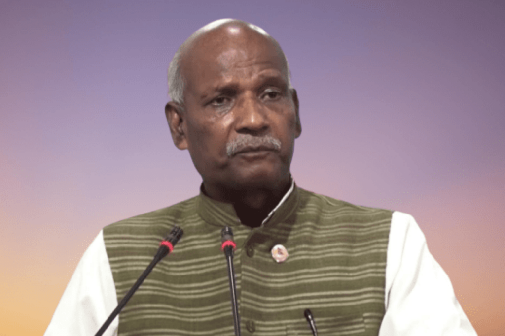 नागरिकता विधेयक प्रमाणीकरण गर्न माग