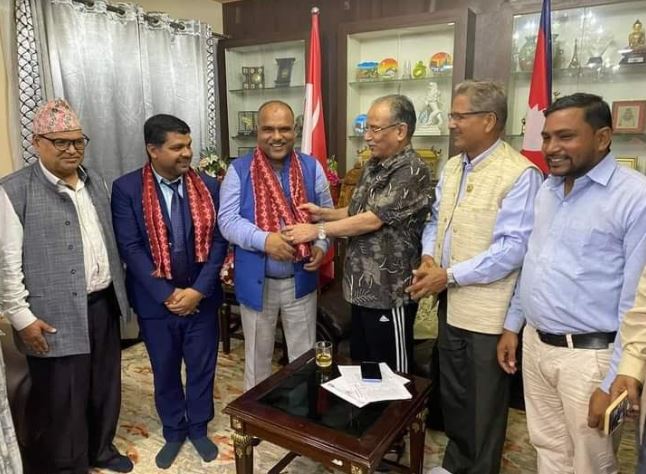 पूर्वमन्त्री एवं जसपा केन्द्रीय सदस्य मुसलमान माओवादीमा प्रवेश