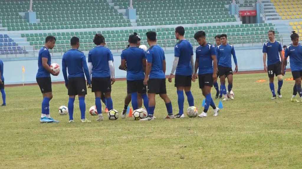 फुटबल टिमको बन्द प्रशिक्षणबाट १० खेलाडी बाहिरिए