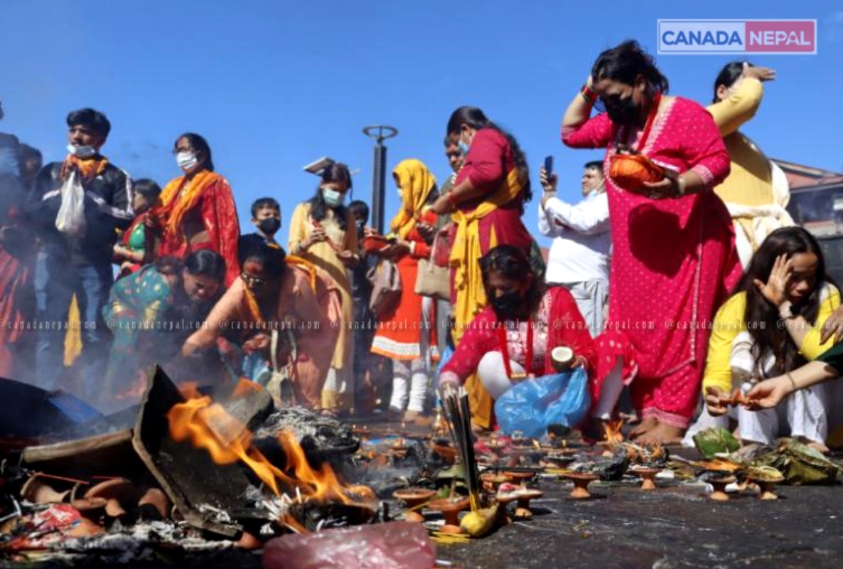 पशुपतिनाथमा साउने अन्तिम सोमबारको चहलपहल (तस्वीरहरु)