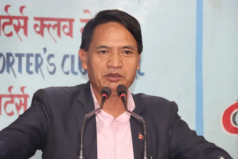 विदेशीलाई जुनसुकै बहानामा भएपनि नागरिकता दिनु हुँदैन्:  नेता तामाङ 