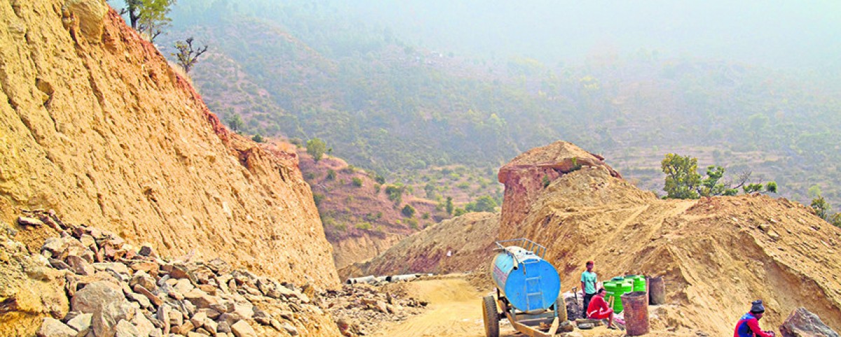 तमोर कोरिडोरको ११० किमी सडक कालोपत्रे गर्न पाँच अर्ब ७६ करोडको बोलपत्र आह्वान