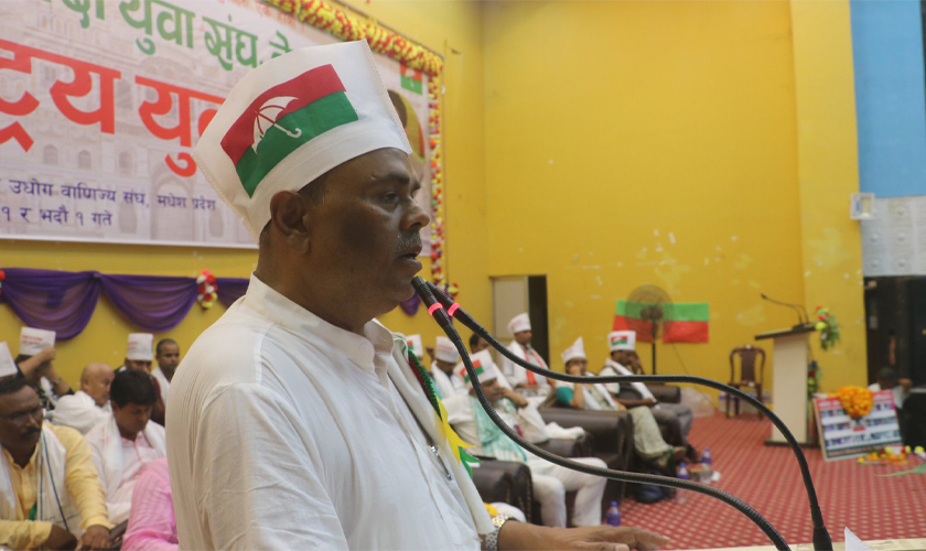 प्रत्यक्ष निर्वाचित राष्ट्रपति र पूर्ण समानुपातिक संसदीय निर्वाचनमा जाऔं : यादव