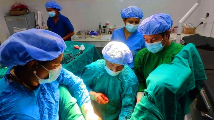 मुगुमा पहिलो पटक पाठेघरको शल्यक्रिया