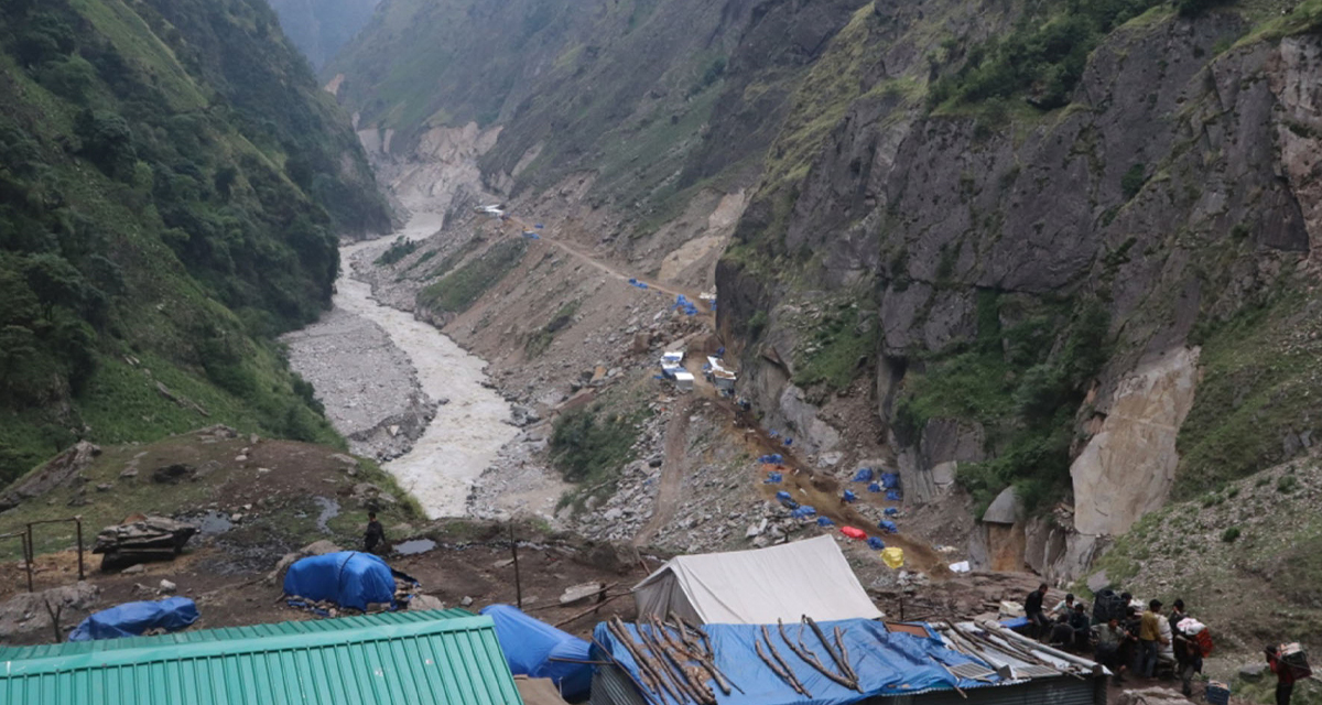 दार्चुला घटनाः भारतीय निर्माण कम्पनीले पीडितलाई १६ लाख रुपैयाँ क्षतिपूर्ति दियो