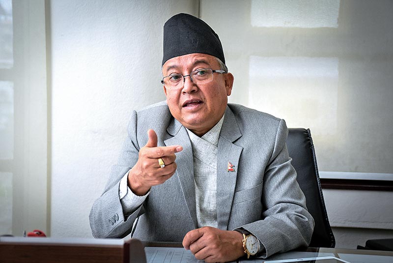 आयोगको निर्देशन अवज्ञा गरिए सह्य हुन्नः प्रमुख आयुक्त थपलिया