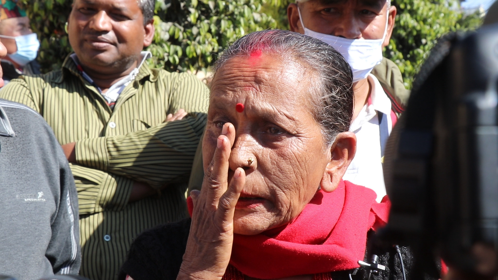 बालेन र रविको भेटले सुकुम्बासी सशंकित || बालेन समस्याबाट भाग्न खाेजेकाे आराेप