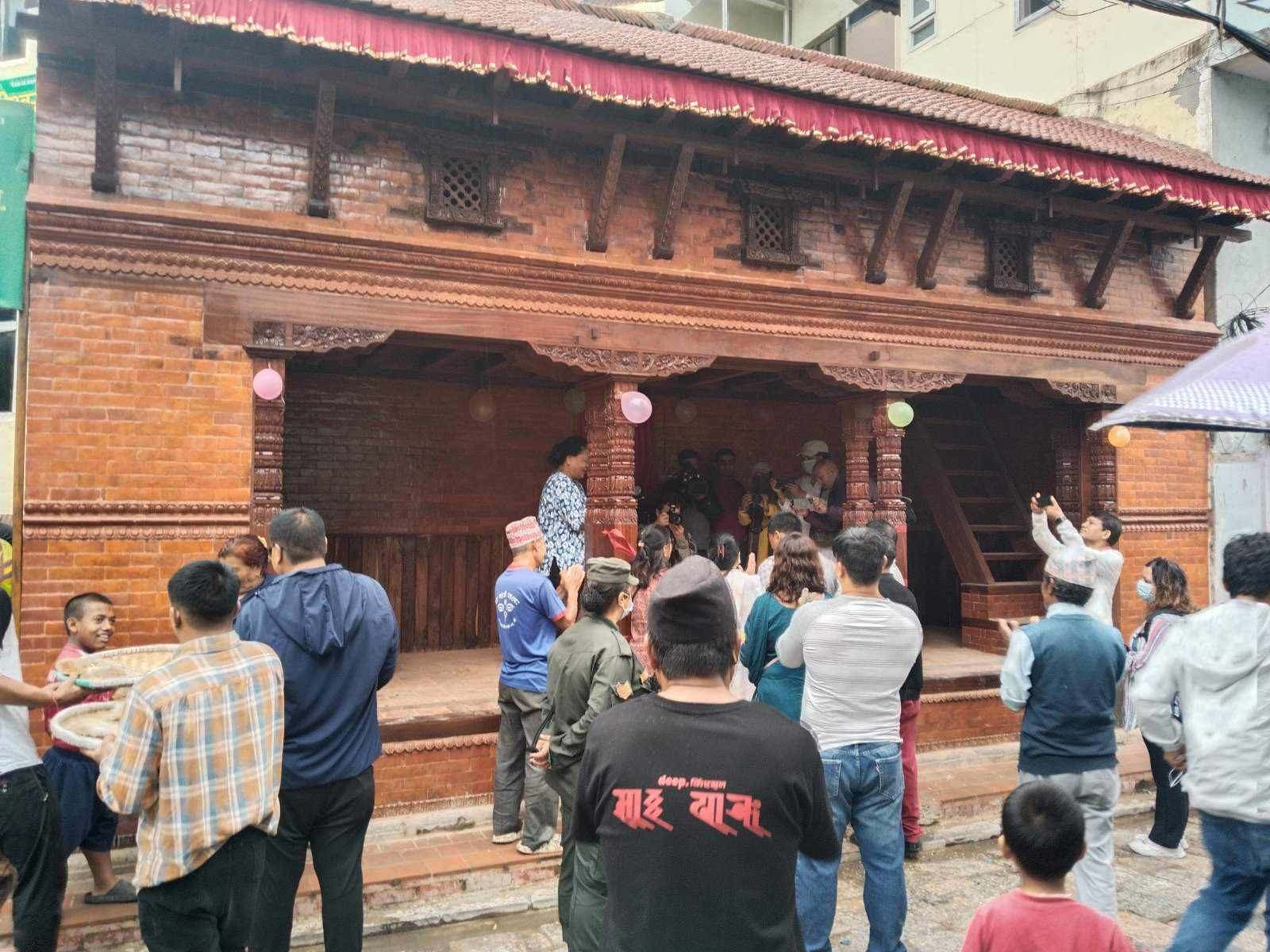 ३२४ वर्ष पुरानो ‘ग्वलःदे फल्चा’ र ध्वाखा छें पुनर्निर्माण