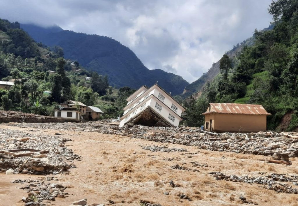 बाढीपहिरो क्षति: काभ्रेमा ६ जना बेपत्ता, ७८ को मृत्यु