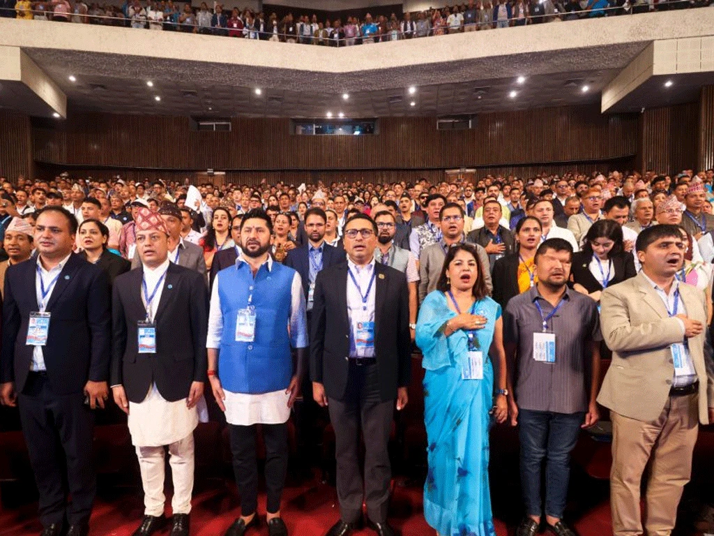 धारणा राख्न नपाइने रवि लामिछानेको राजनीतिक प्रतिवेदन पेश गर्दै बुधबार सकिँदैछ रास्वपा सम्मेलन