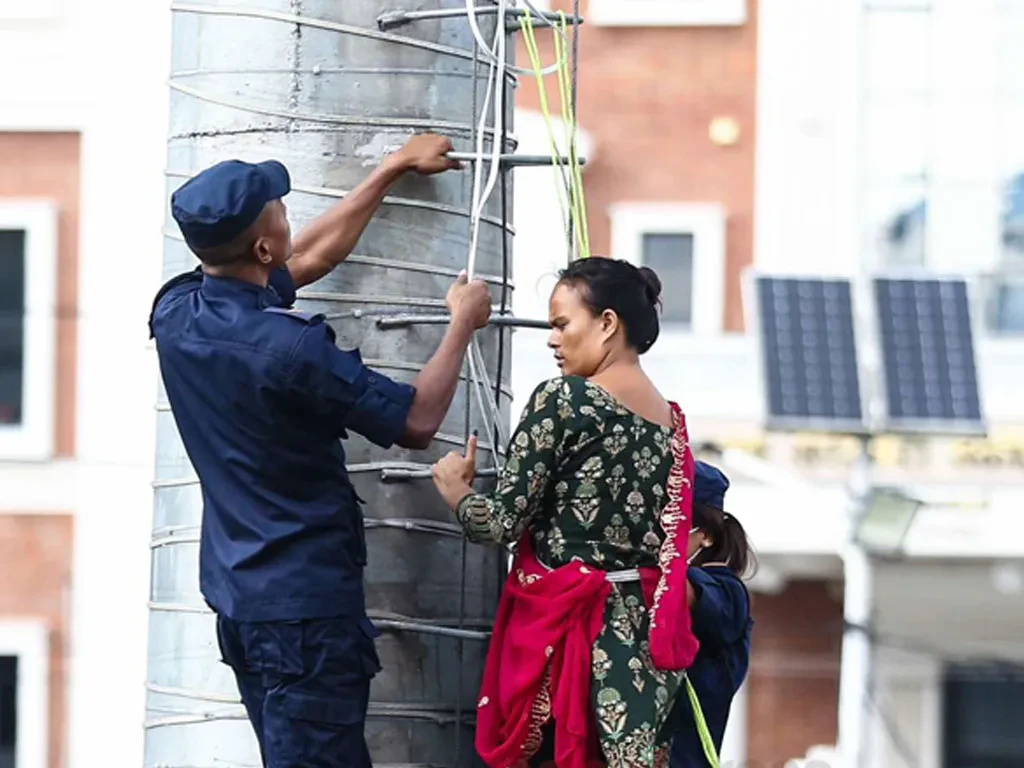 लिभिङ टुगेदरमा बसेको केटाले बिहे गर्न नमानेको भन्दै युवतीद्वारा आत्महत्याको प्रयास