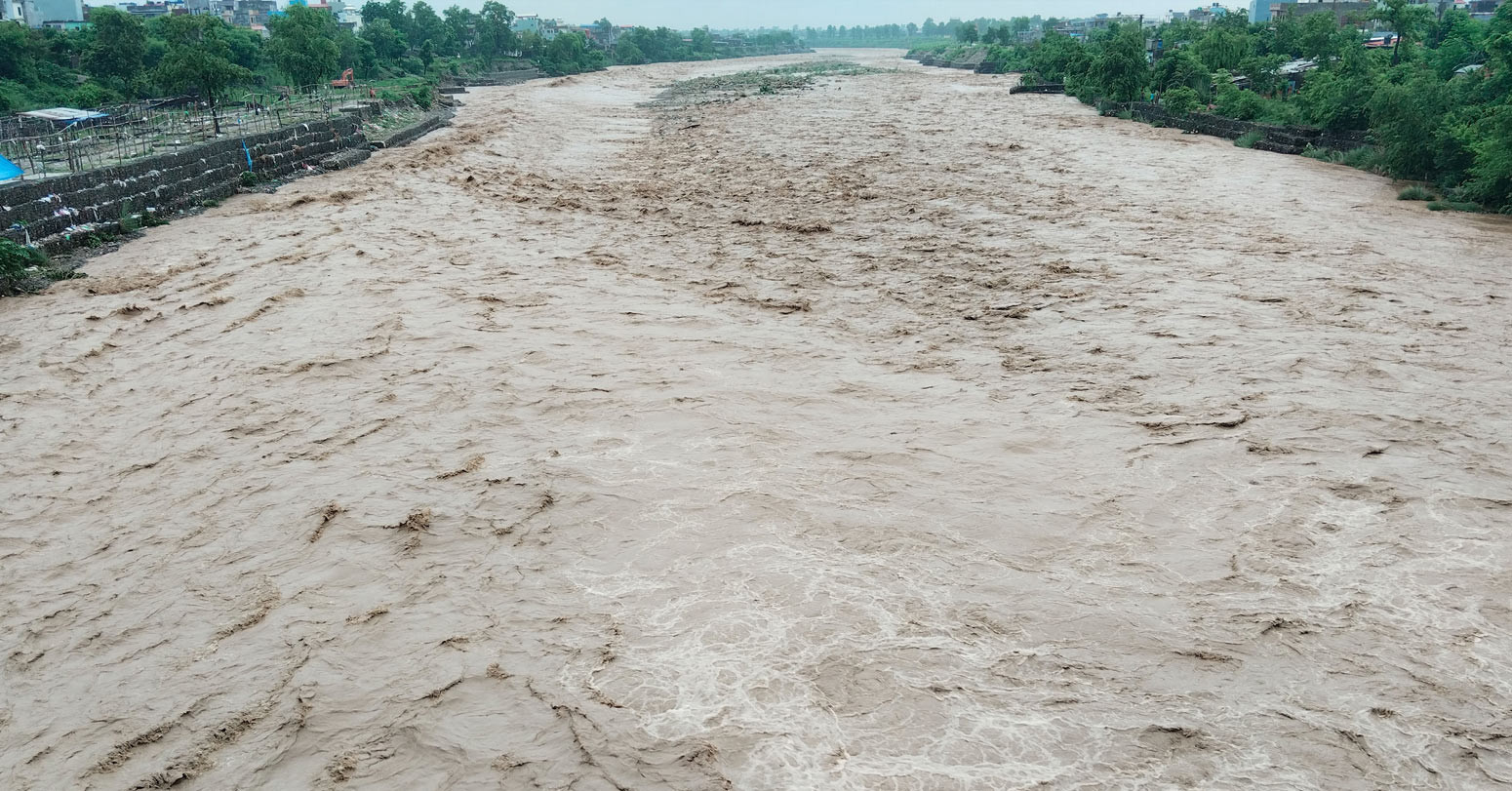 बागमतीमा बाढीले सतर्कता तह नाघ्यो, उच्च सतर्कता अपनाउन आग्रह