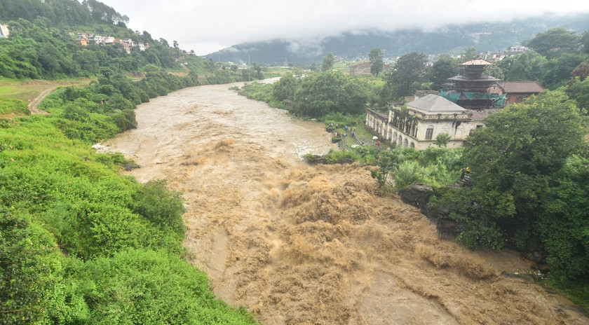 बागमतीको जलसतहले सतर्कता तह पार गर्यो