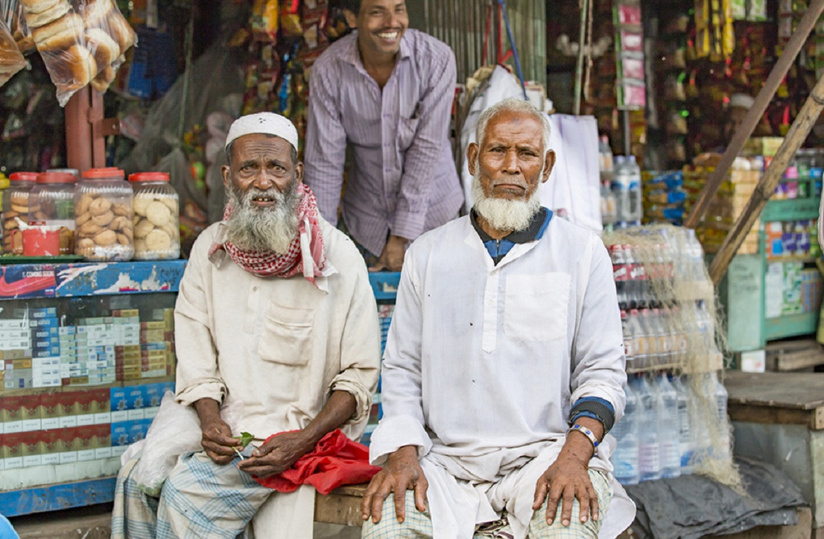 बङ्गलादेशमा नागरिकको औसत आयु ७२.४ वर्ष 