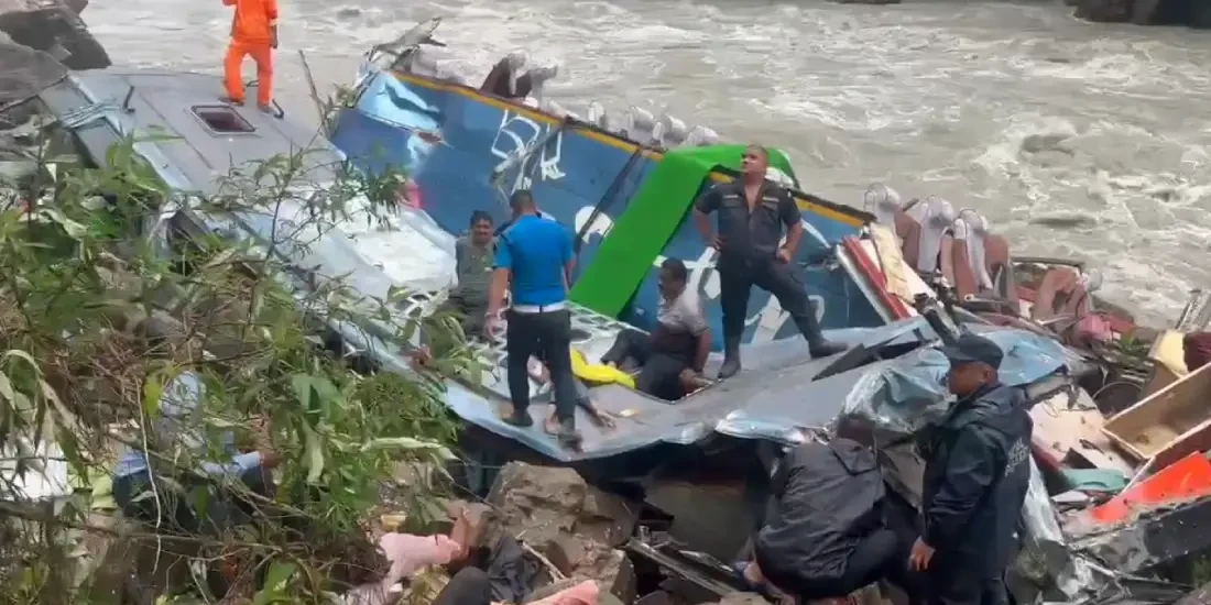 तनहुँ बस दुर्घटनामा ज्यान गुमाएकाको शव भारतीय एयरफोर्स जहाजले चितवनबाटै लैजाने