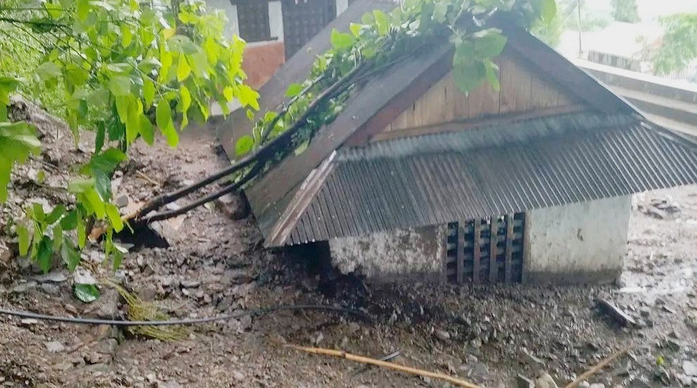 ताप्लेजुङका २५ घर परिवार बाढीपहिरोबाट विस्थापित