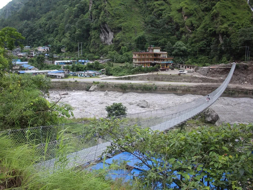 साँघु तरेर कालीगण्डकी वारपार गर्नुपर्ने समस्या हट्यो