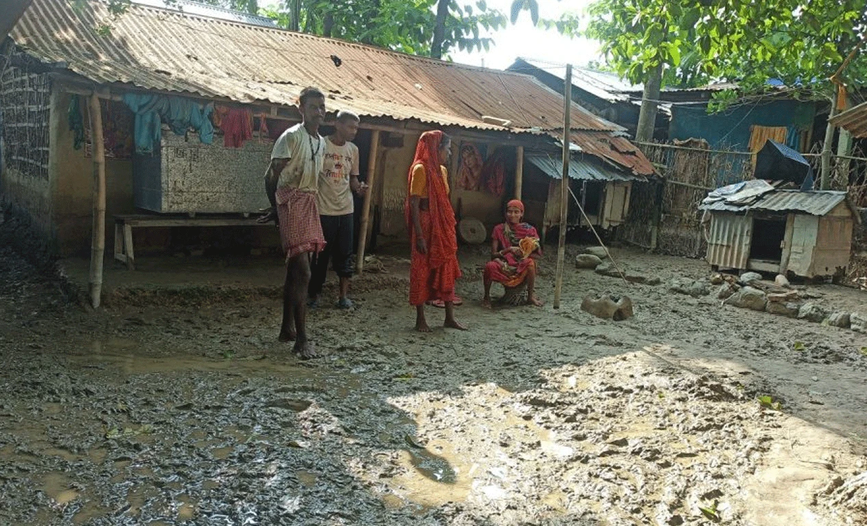 राहत सामग्री नपाएको बाढीपीडितको गुनासो