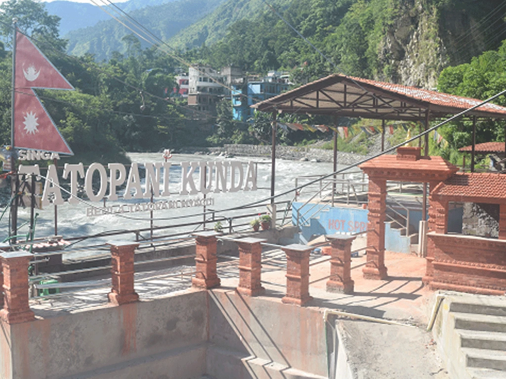 म्याग्दीको  तातोपानी कुण्ड पूर्वाधार र प्रविधिमैत्री बन्दै 